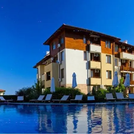 - Garden Of Eden Apartment Sveti Vlas